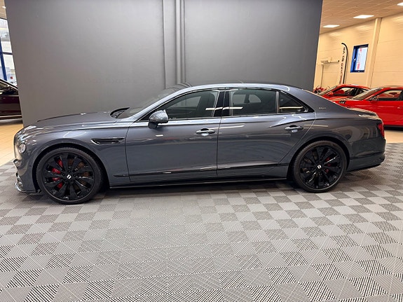 Bentley Flying Spur 3 of 5