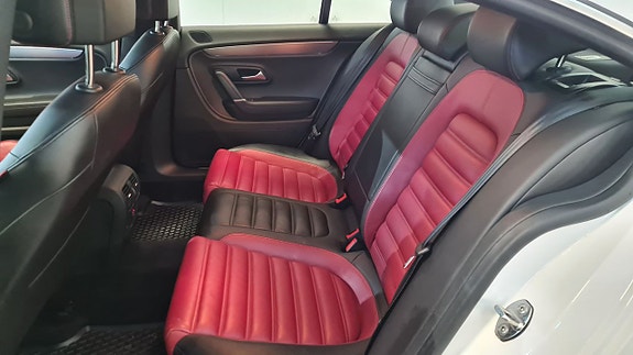 Volkswagen CC 7 of 12