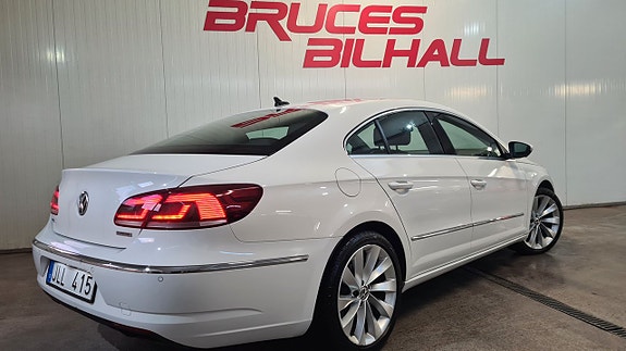 Volkswagen CC 4 of 5