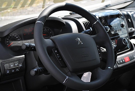 Peugeot Boxer 6 of 14