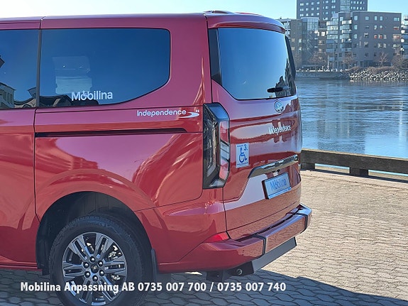 Ford Custom Tourneo 28 of 30