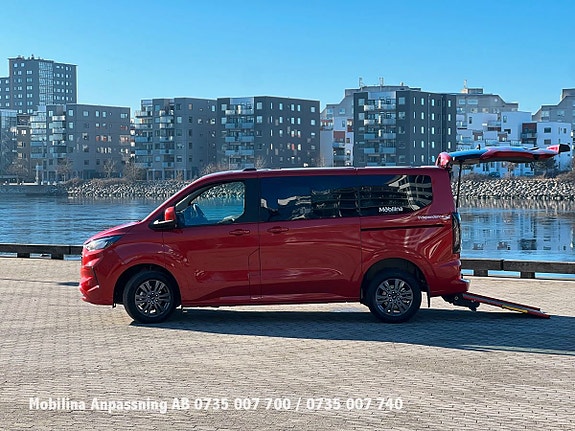 Ford Custom Tourneo 2 of 30
