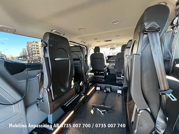 Ford Custom Tourneo 23 of 30
