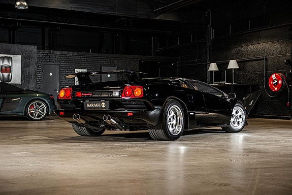 Lamborghini Diablo 8 of 30