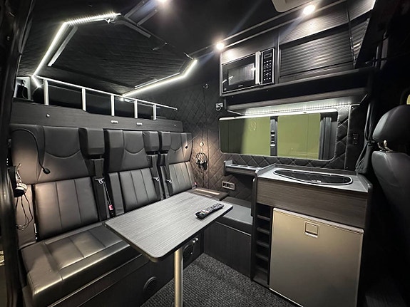 Mercedes-Benz Sprinter 319 3 of 5