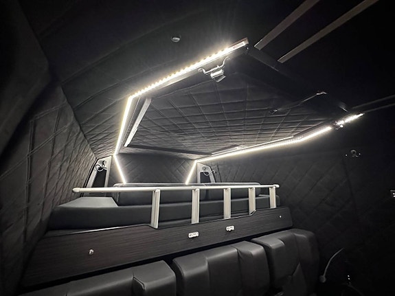 Mercedes-Benz Sprinter 319 9 of 25