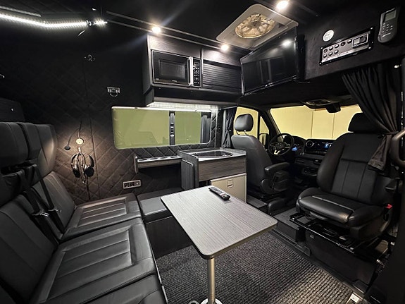 Mercedes-Benz Sprinter 319 4 of 5