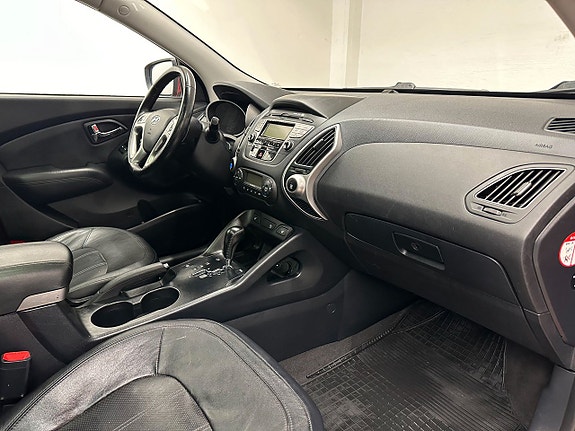 Hyundai ix35 9 of 24