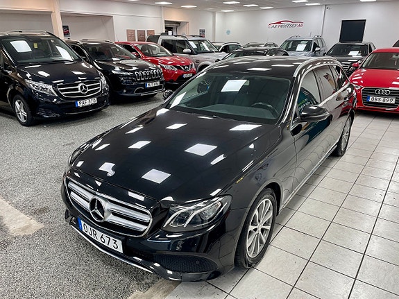 Mercedes-Benz E250 21 of 21