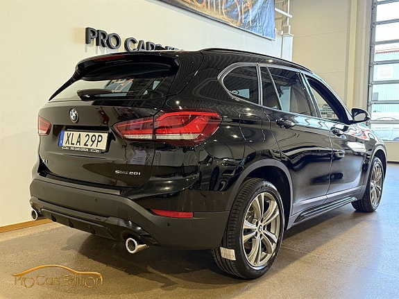 BMW X1 4 of 5