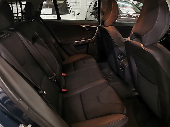 Volvo V60 12 of 21