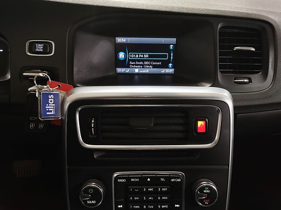 Volvo V60 19 of 21