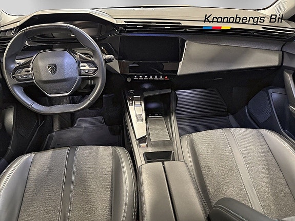Peugeot 308 SW 7 of 18