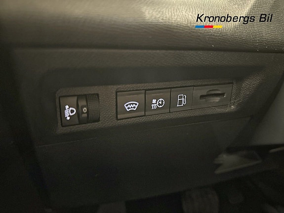 Peugeot 308 SW 18 of 18