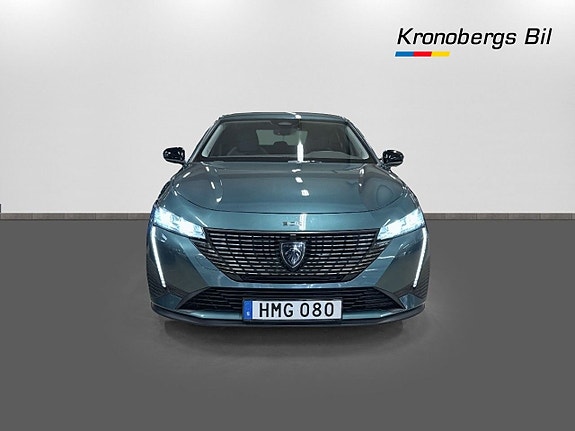 Peugeot 308 SW 2 of 18