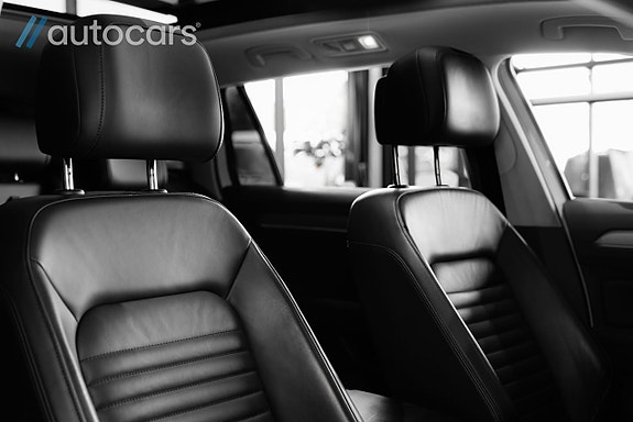 Volkswagen Passat Alltrack 27 of 30