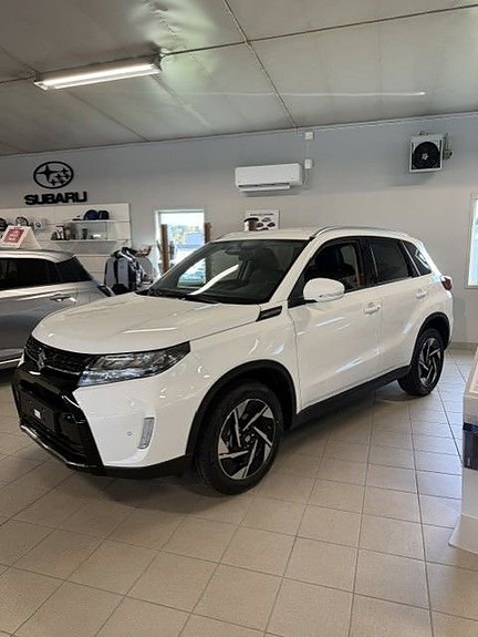 Suzuki Vitara 3 of 5