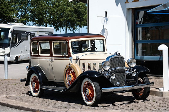 Chevrolet Confederate 2 of 15