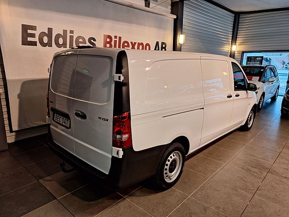 Mercedes-Benz Vito 111 4 of 5