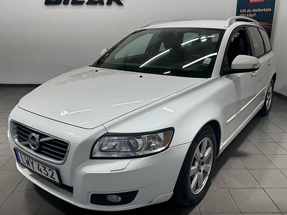 Volvo V50 5 of 16