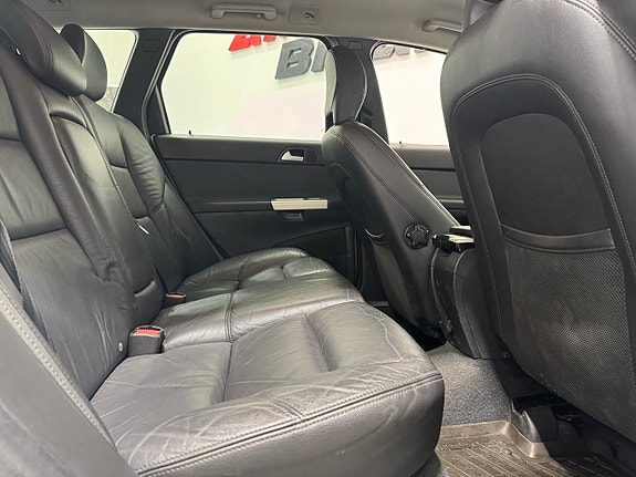 Volvo V50 12 of 16