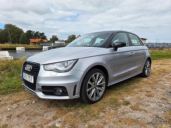 Audi A1 3 of 5