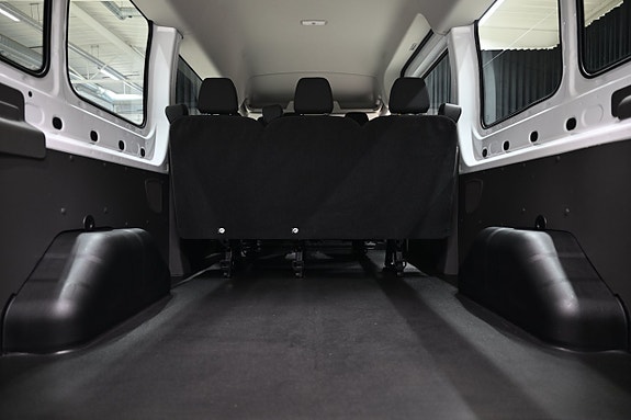 Ford Transit 8 of 26