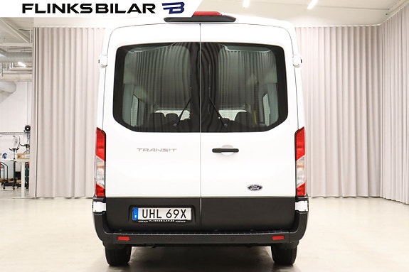 Ford Transit 4 of 5