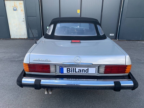 Mercedes-Benz 450 SL 6 of 10
