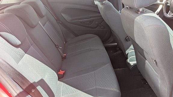 Ford Fiesta 5 of 5