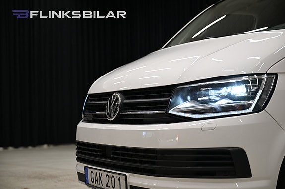 Volkswagen Transporter 16 of 30
