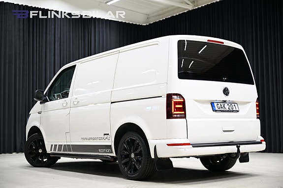 Volkswagen Transporter 7 of 30