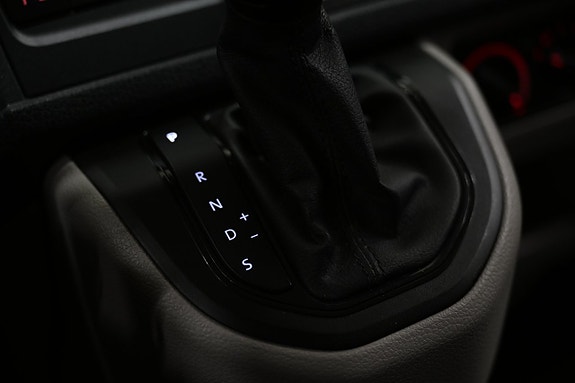 Volkswagen Transporter 27 of 30