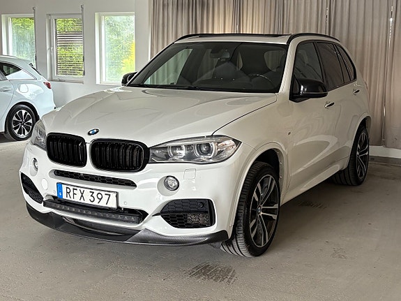 BMW X5 14 of 14