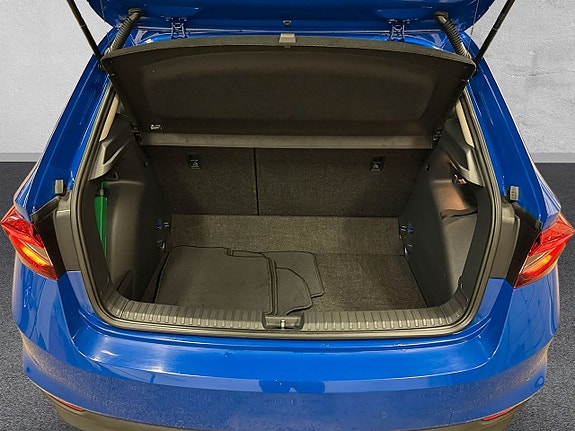 Skoda Fabia 10 of 27
