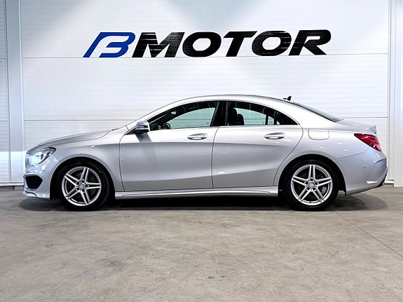 Mercedes-Benz CLA220 4 of 16