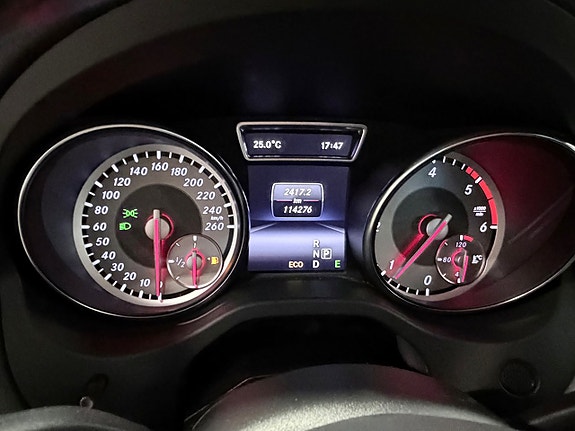Mercedes-Benz CLA220 16 of 16