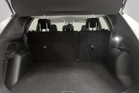 Ford Kuga 6 of 8