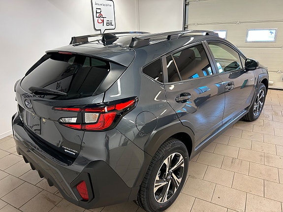 Subaru Crosstrek 3 of 5