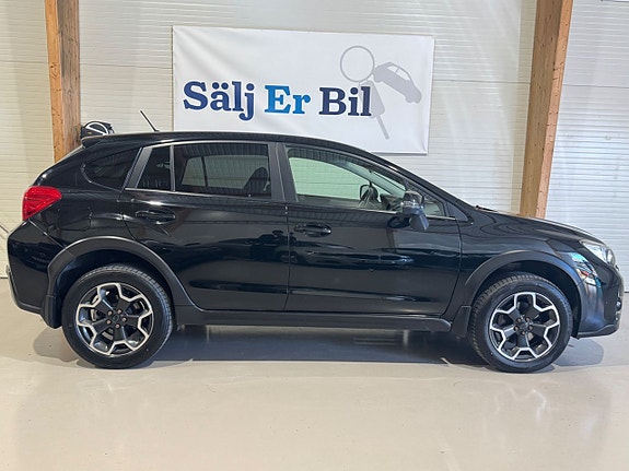 Subaru XV 2 of 5