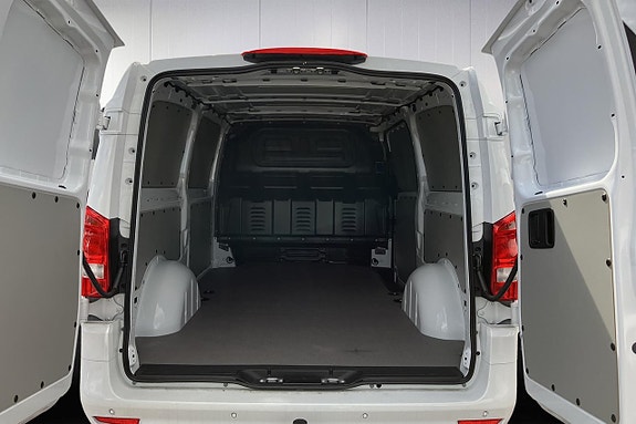 Mercedes-Benz Vito 119 9 of 11