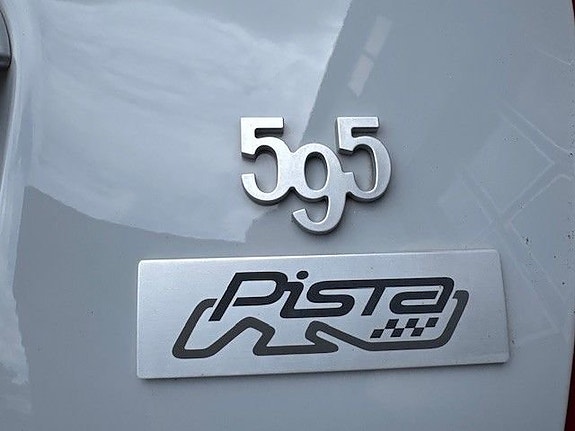 Abarth 595 12 of 12