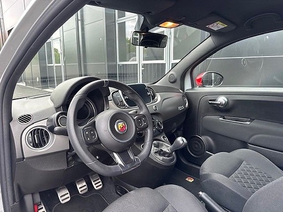 Abarth 595 6 of 12
