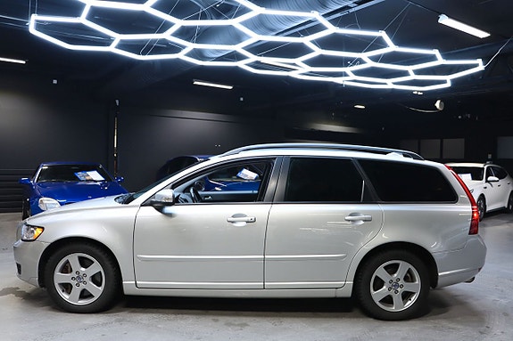 Volvo V50 5 of 5
