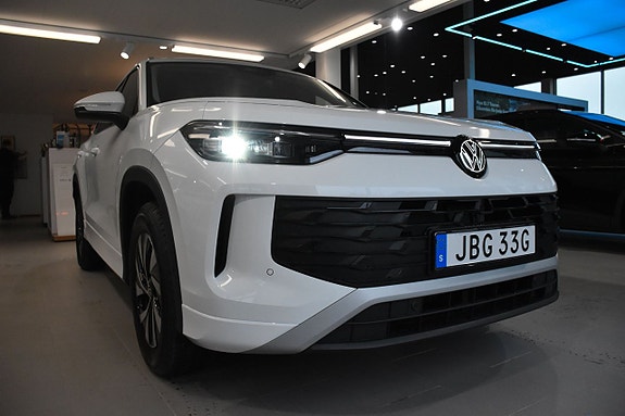 Volkswagen Tayron 4 of 27
