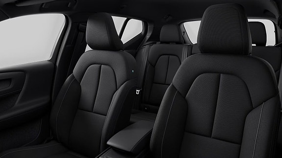 Volvo EX40 9 of 9