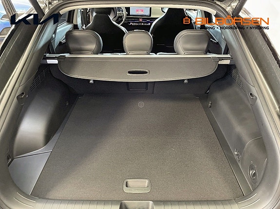 Kia EV6 11 of 17
