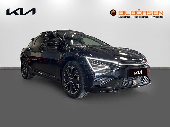 Kia EV6 3 of 17