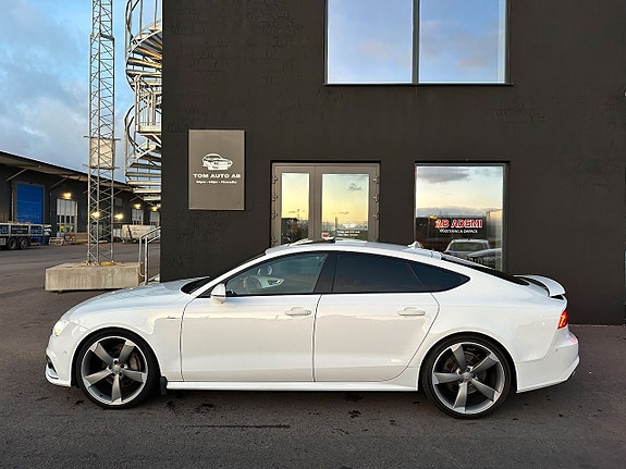Audi A7 4 of 5
