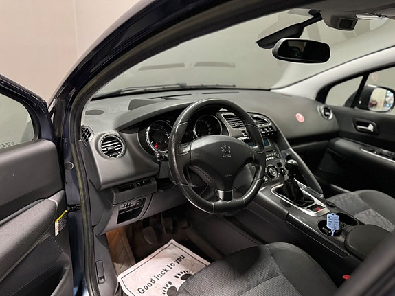 Peugeot 3008 8 of 17